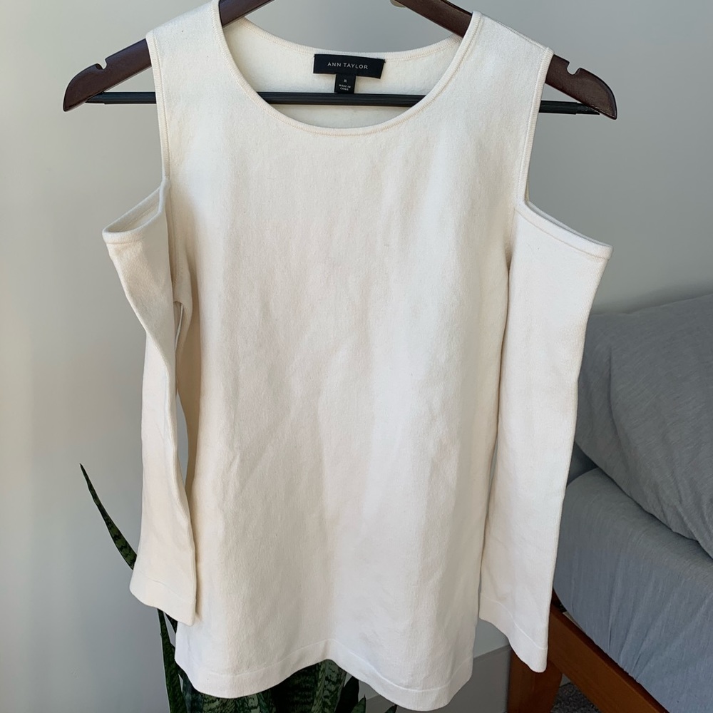 Ann Taylor should cut out long sleeve sweater top